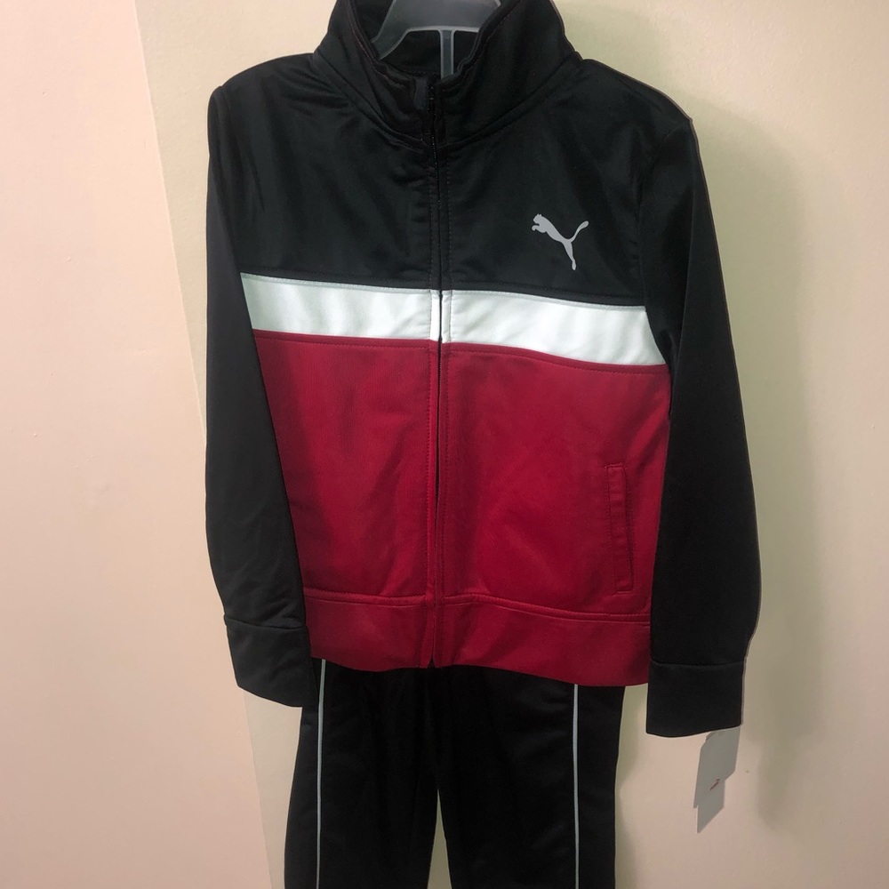Boys SIZE 5 - PUMA 2 piece sweatsuit